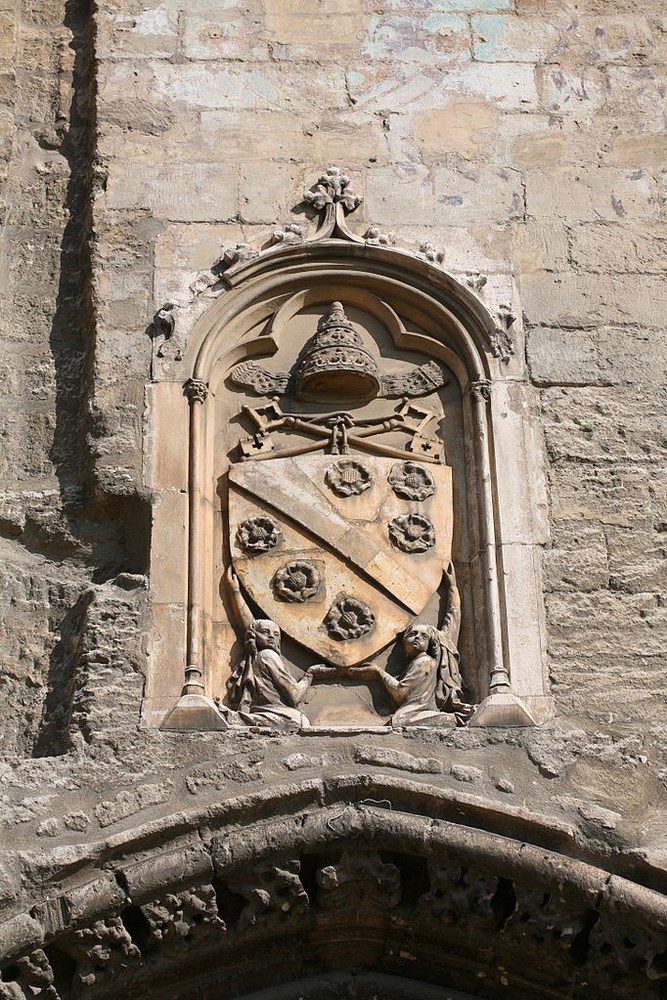 Les armes de Clément VI - Pape en Avignon de 1342 à 1352